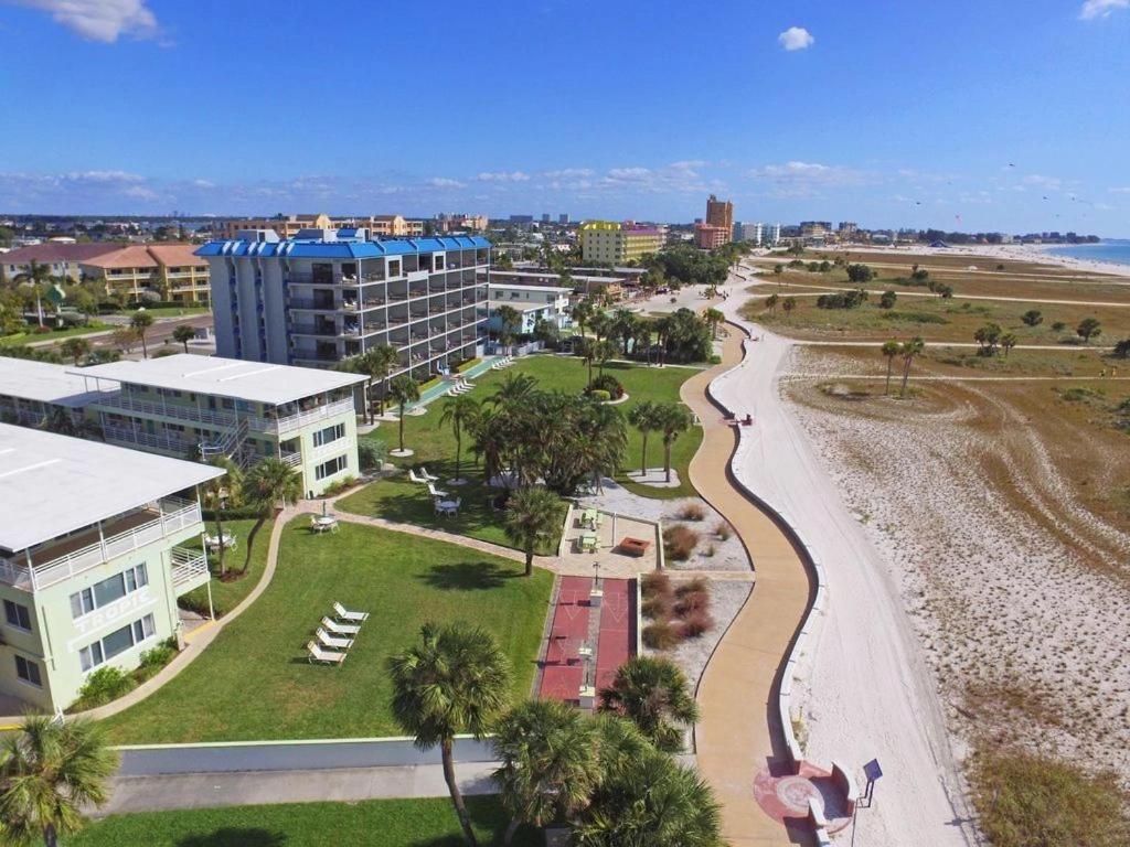 Tropic Terrace #41 - Beachfront Resort St. Pete Beach Εξωτερικό φωτογραφία