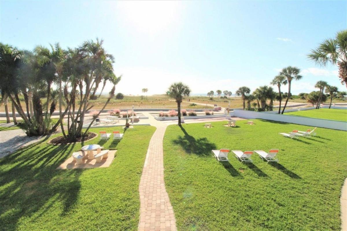 Tropic Terrace #41 - Beachfront Resort St. Pete Beach Εξωτερικό φωτογραφία